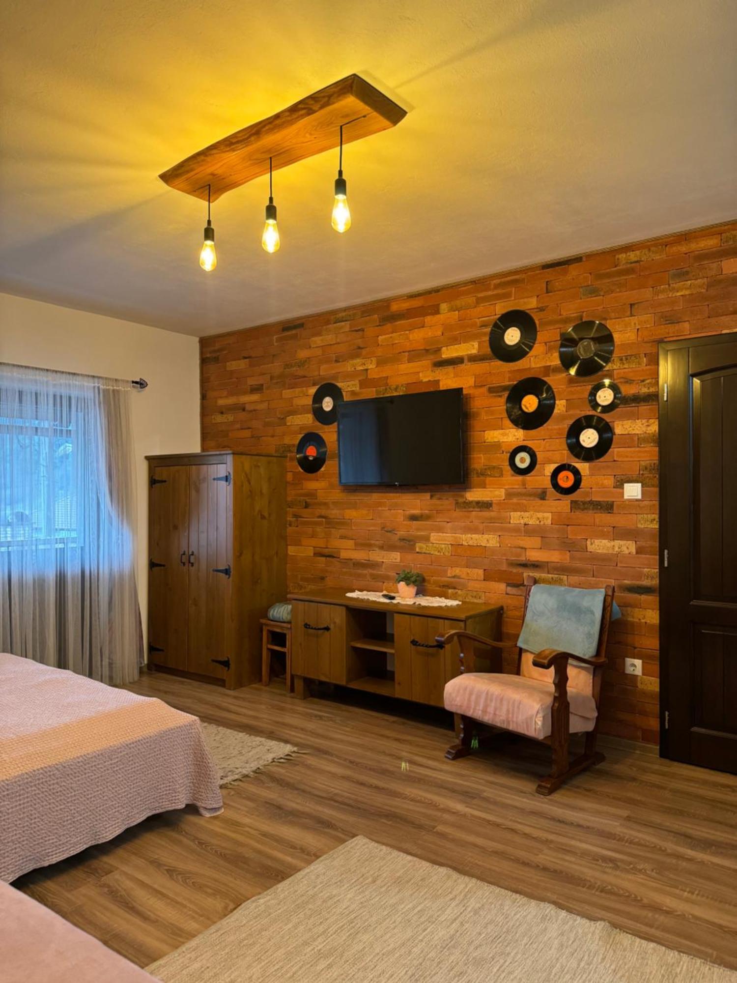 Constantin Panzio Bed & Breakfast Прайд Стая снимка
